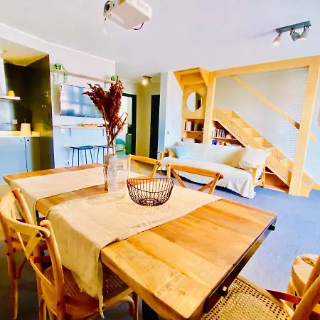 Apartment Golden Wave Surf 2